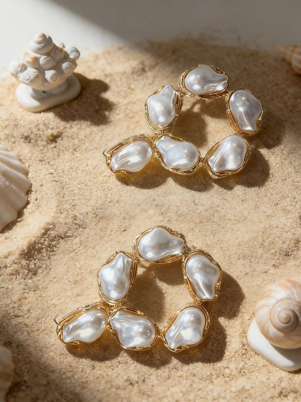 Golden Yellow Elegant Women's Unique Baroque Faux Pearl Hoop Earrings - Picture 2 of 5